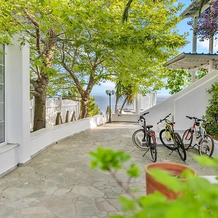 Sea View Ranch By The Sea *