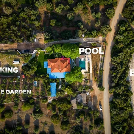 Sea View Ranch By The Sea *