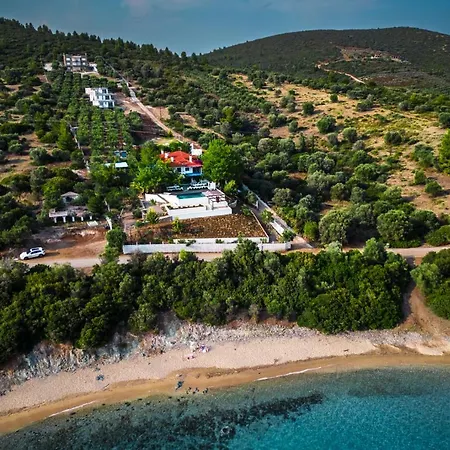 Sea View Ranch By The Sea *