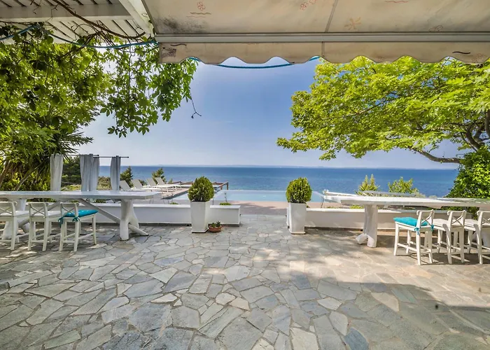 Sea View Ranch By The Sea *